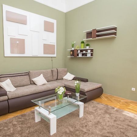 Novak Apartman Szeged Ngoại thất bức ảnh
